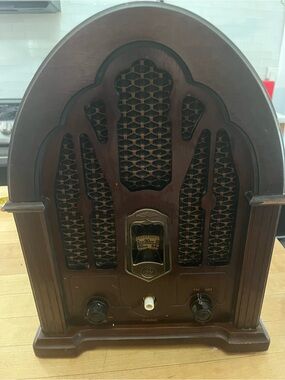 GE 7-4100A Cathedral Style AM/FM Radio Wood Cabinet Tested Working